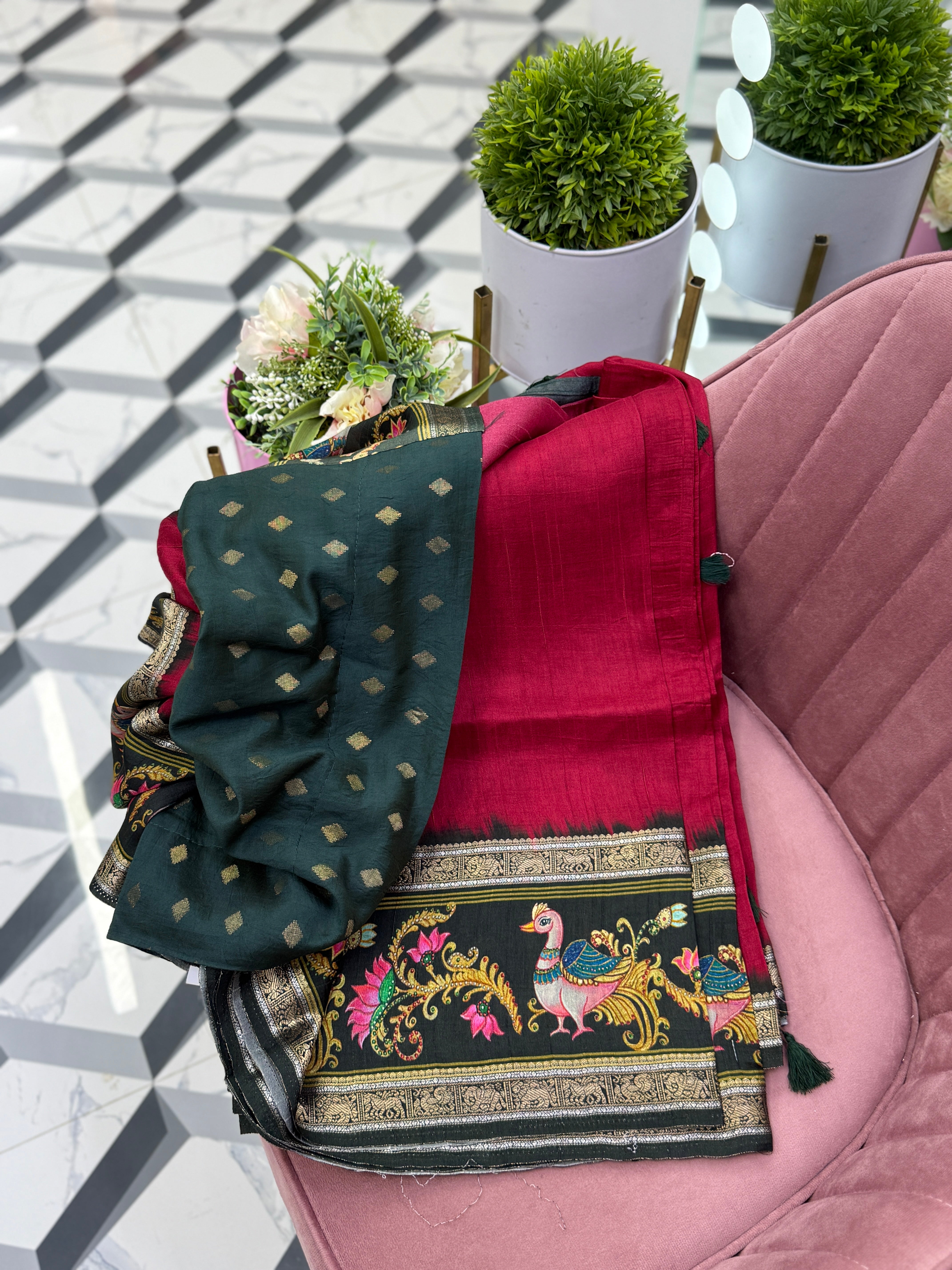 Reddish Pink Tanjore Painted Saree