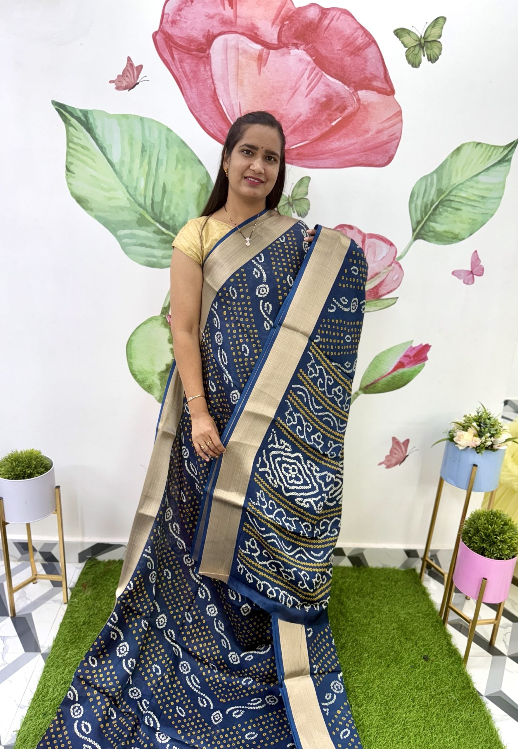Navy Blue Bandhini Printed Saree