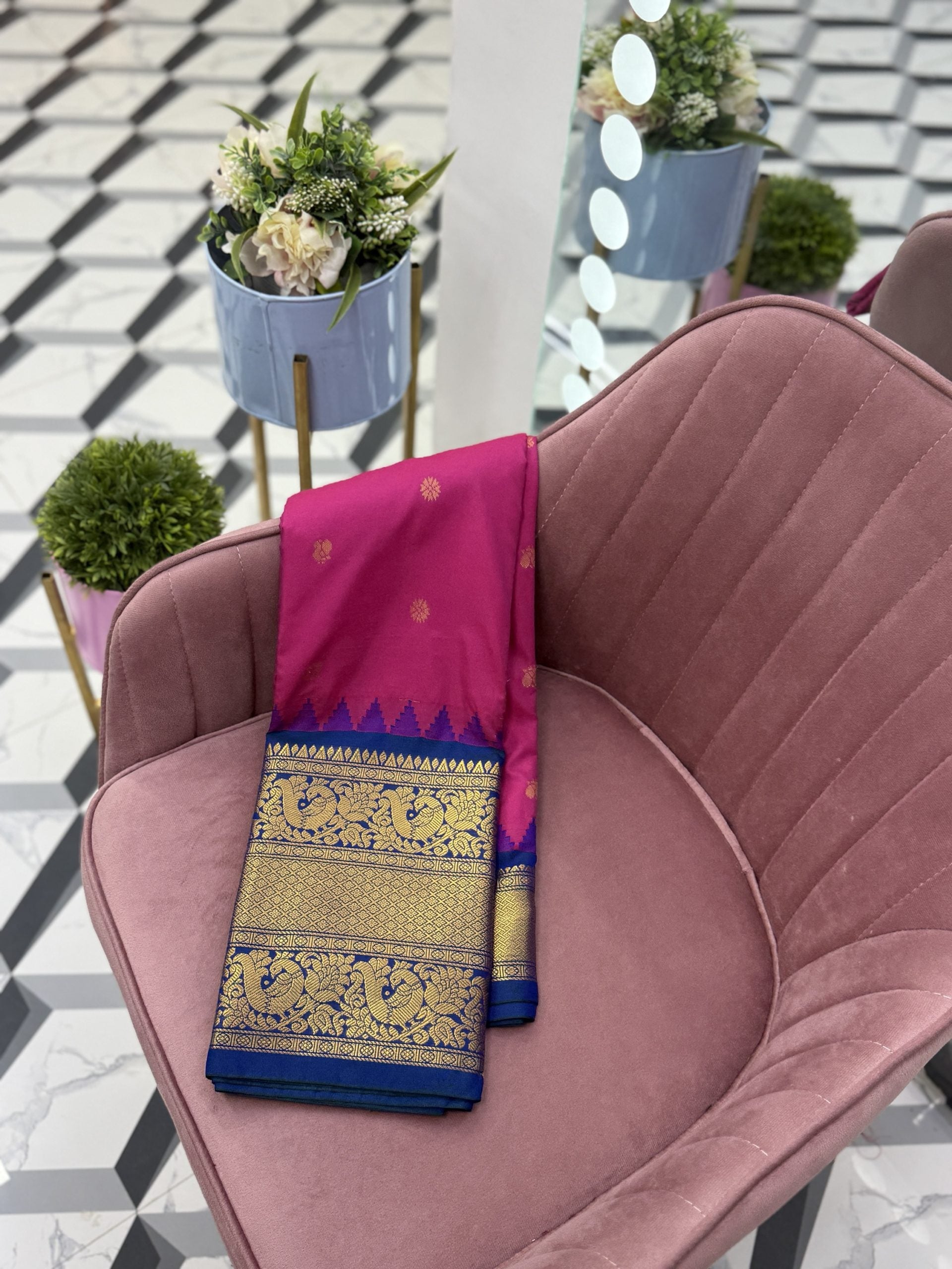 Pink Blue Semi Gadwal