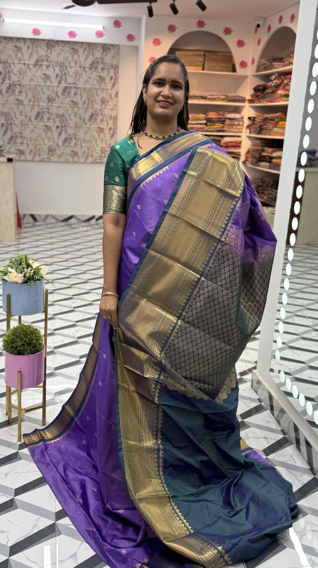 Lavender Semi Gadwal
