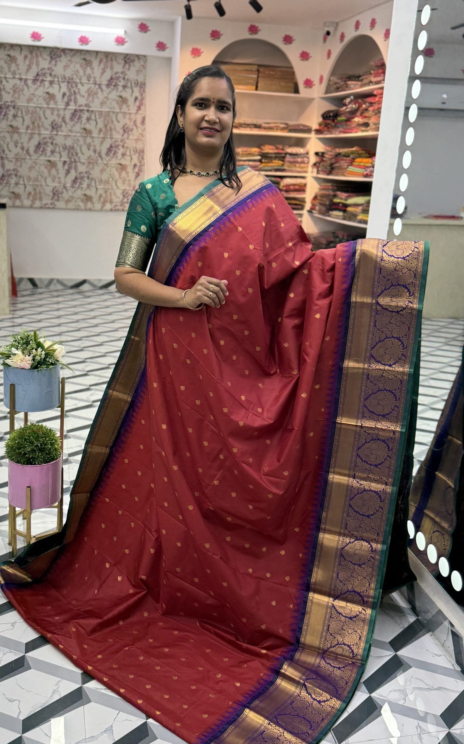 Maroon Semi Gadwal