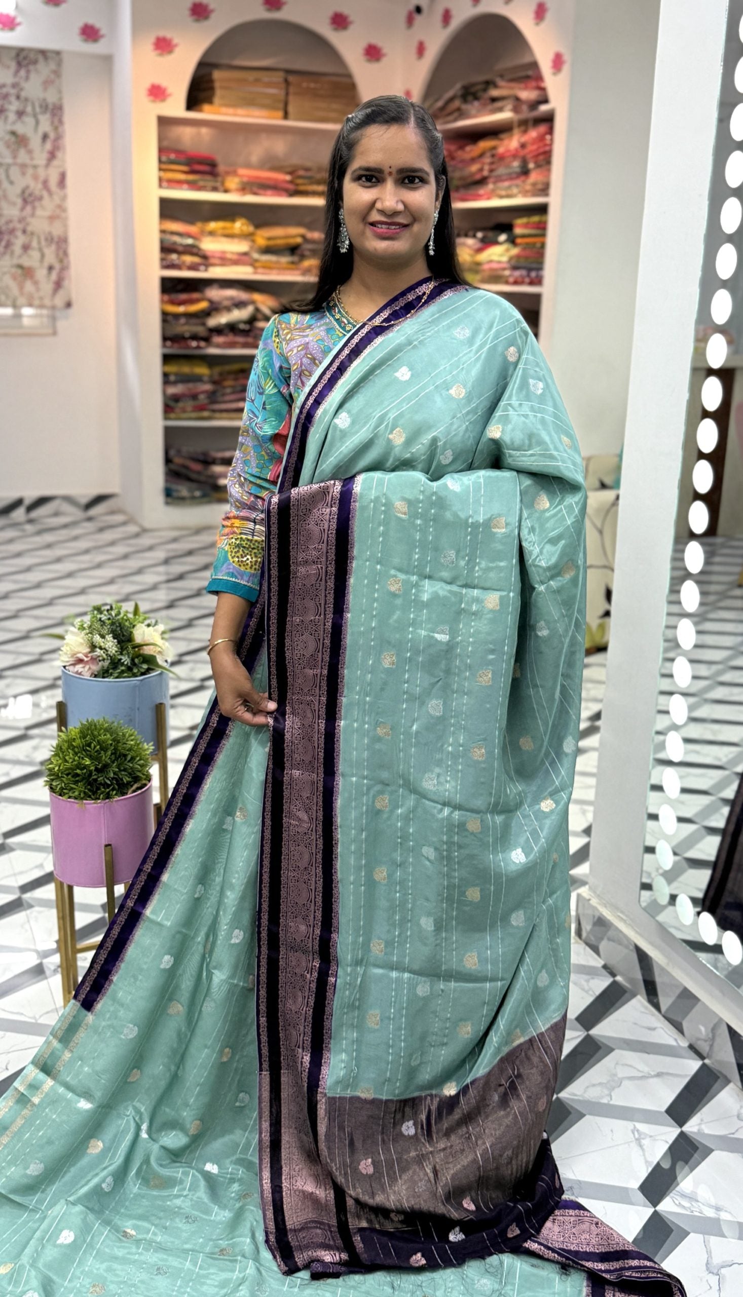 Animisha Seagreen Viscose Crepe Saree