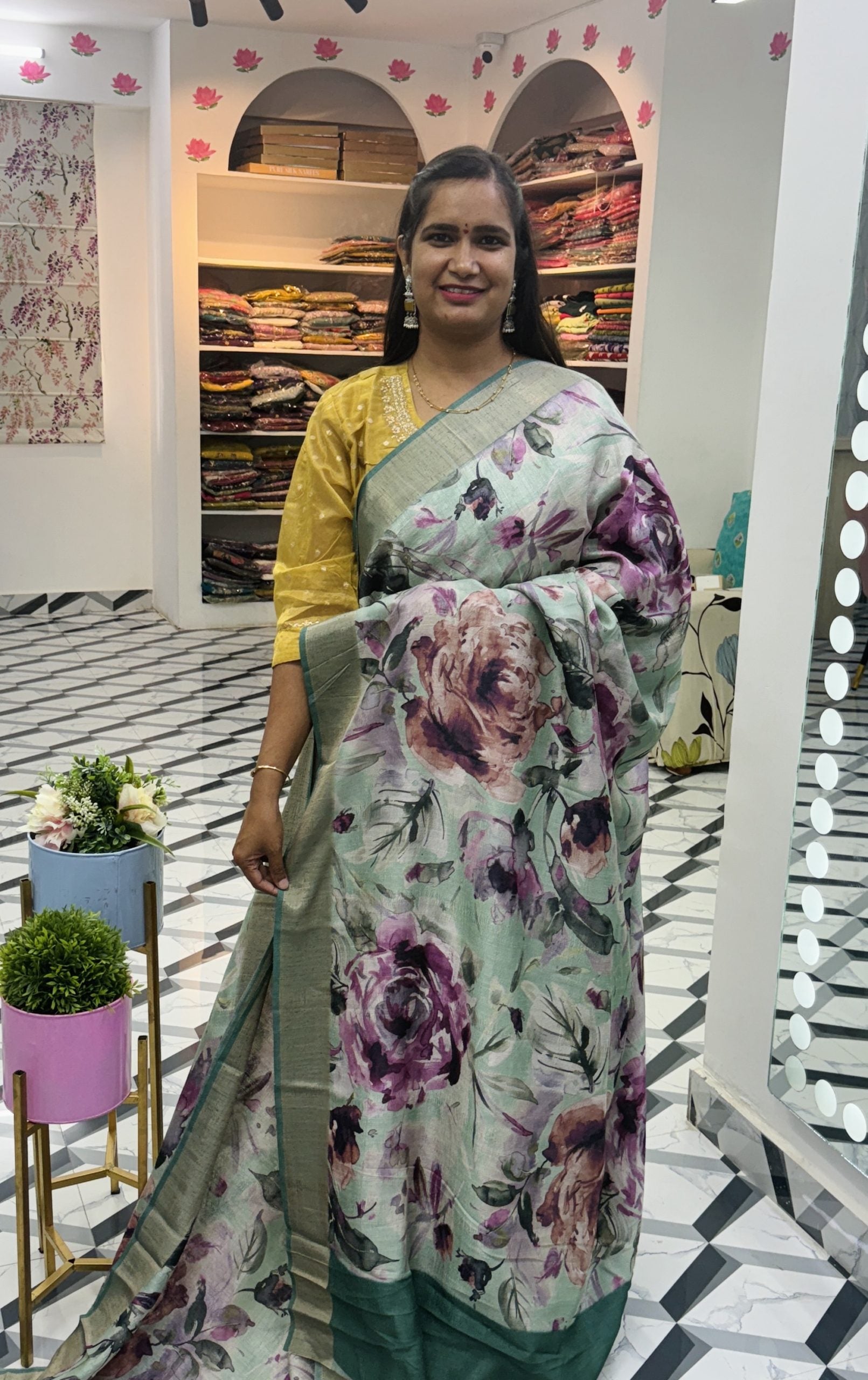 Pista Floral Soft Tussar Saree