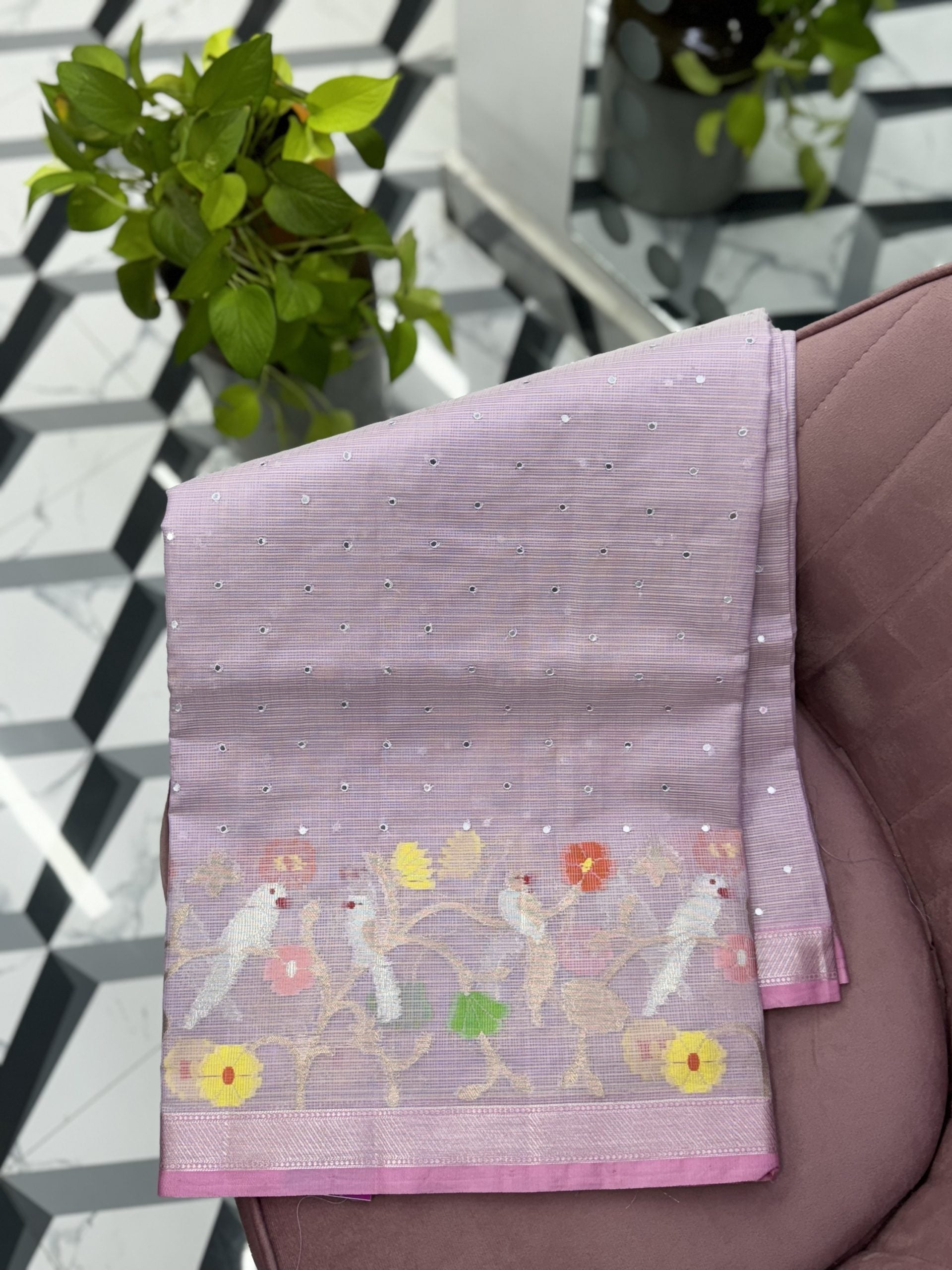 Lilac Kota Pythani