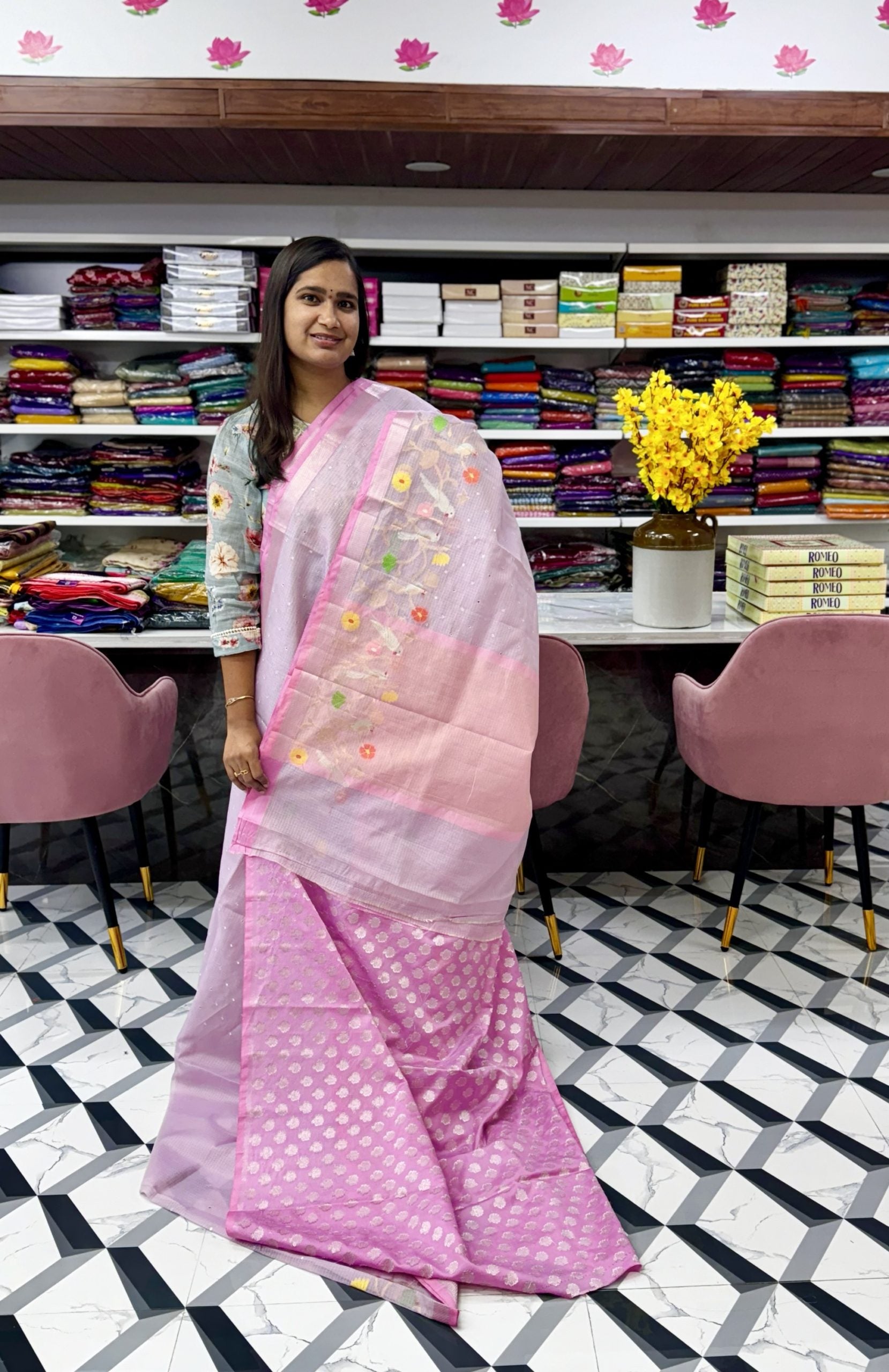 Lilac Kota Pythani