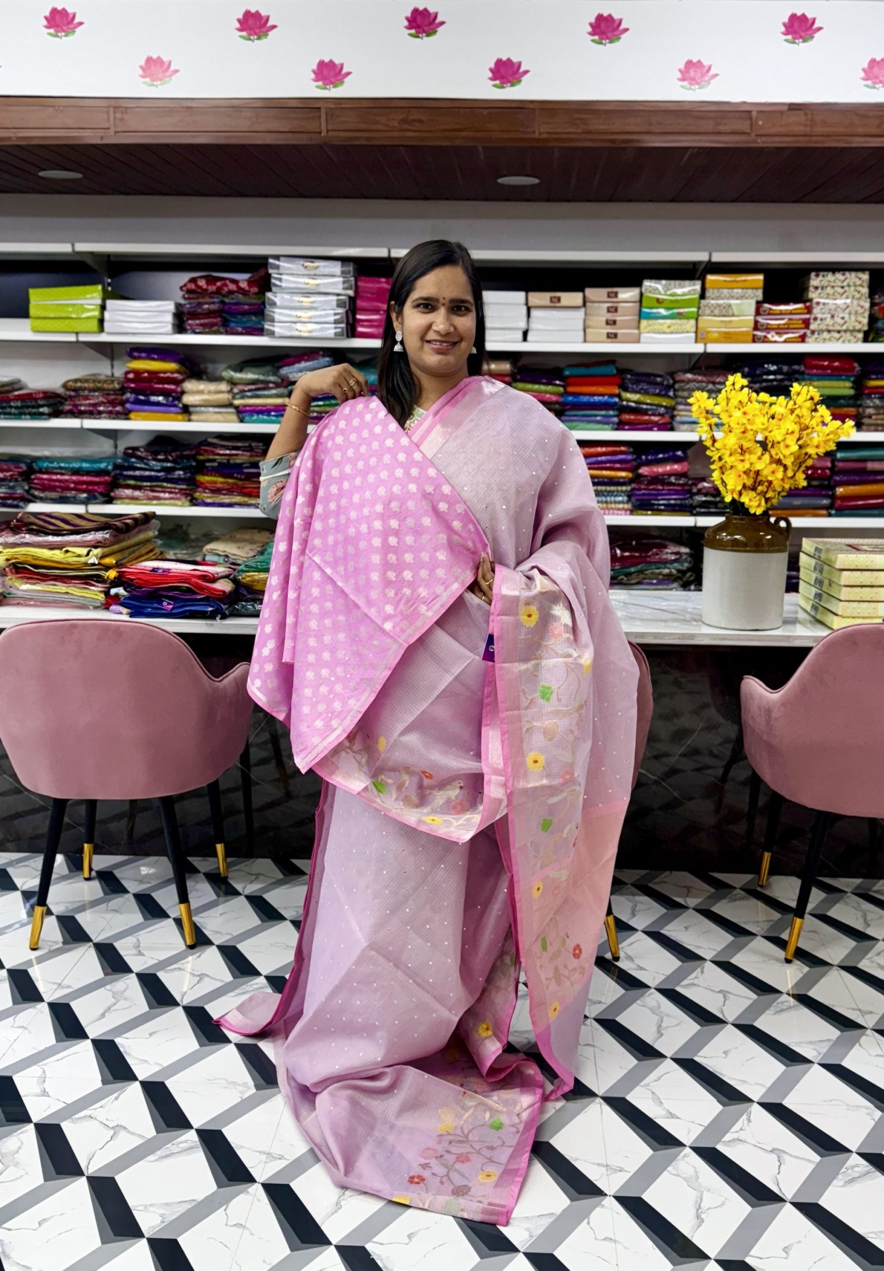 Lilac Kota Pythani