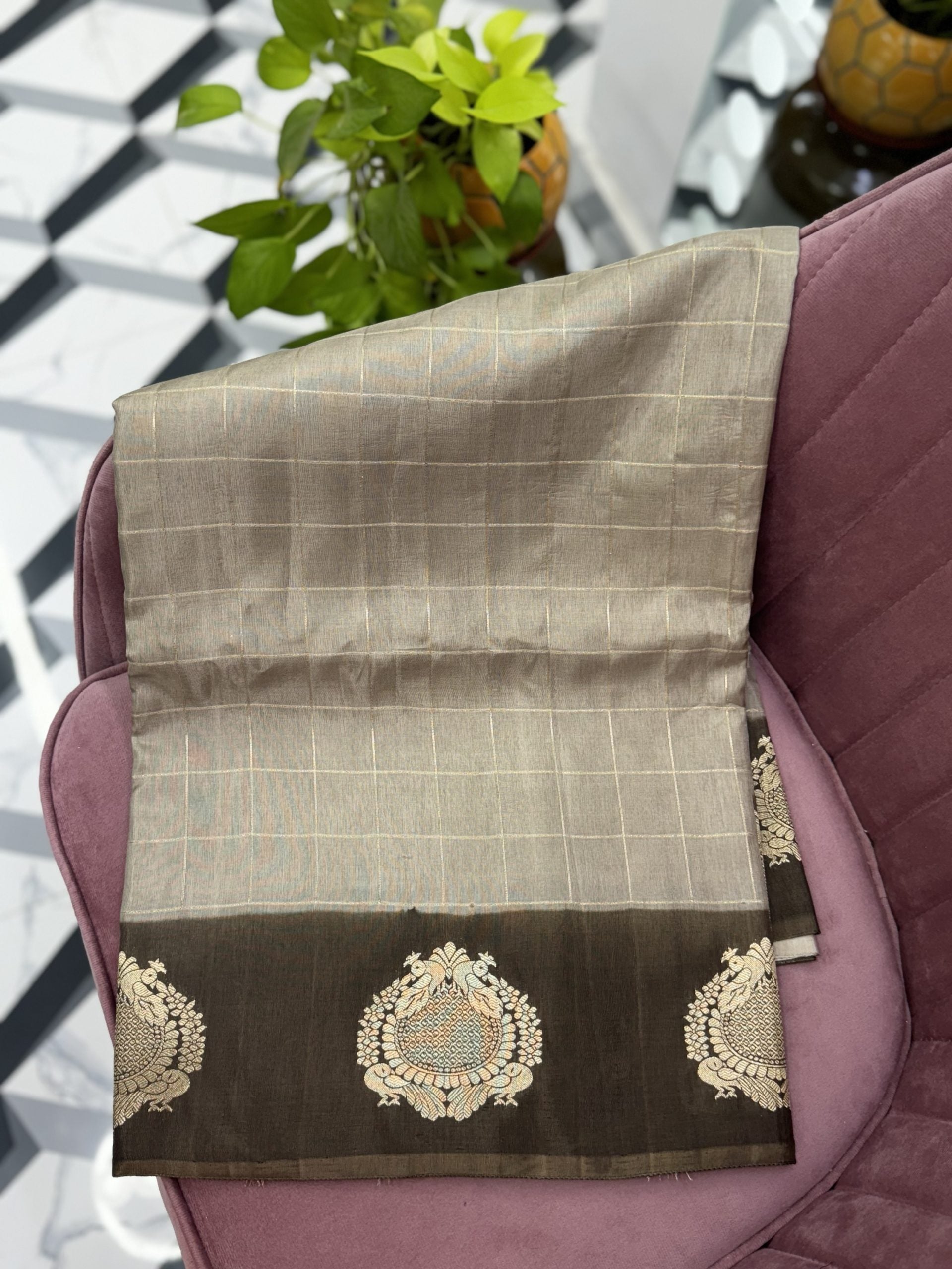 Grey Munga Silk Saree