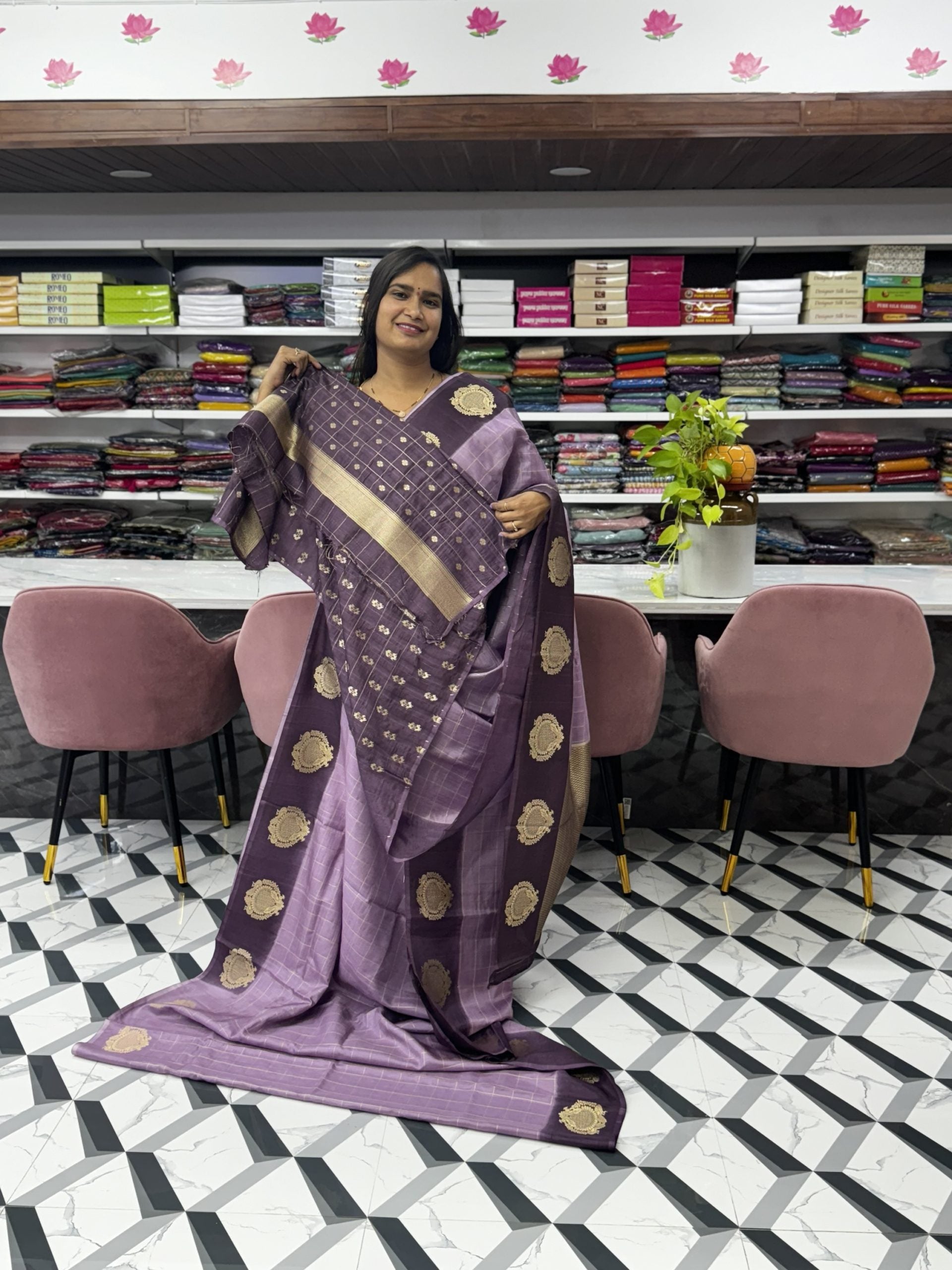 Lavender Munga Silk Saree