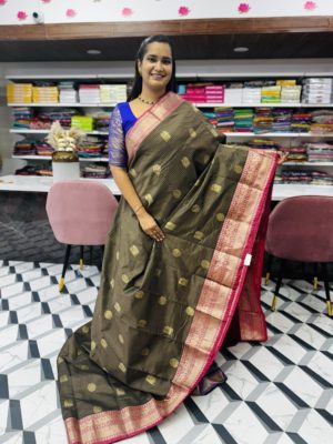 Grey Mangalagiri Saree