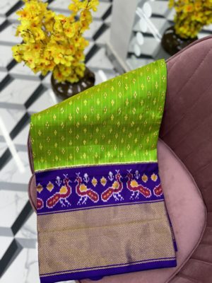 Parrot green Pure Handloom Ikkat Patola Saree