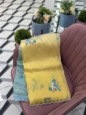 Dual Shaded Fancy Crush Saree